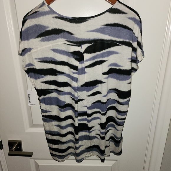 Kensie Top - Picture 3 of 3